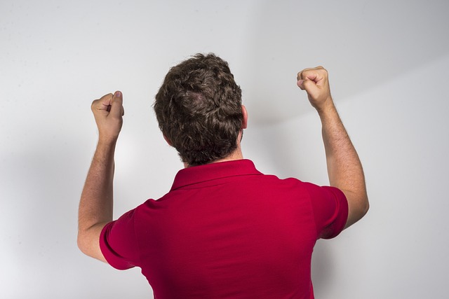 杜兰特：我完全可以一直出手，但主动传球会让队友建立信心