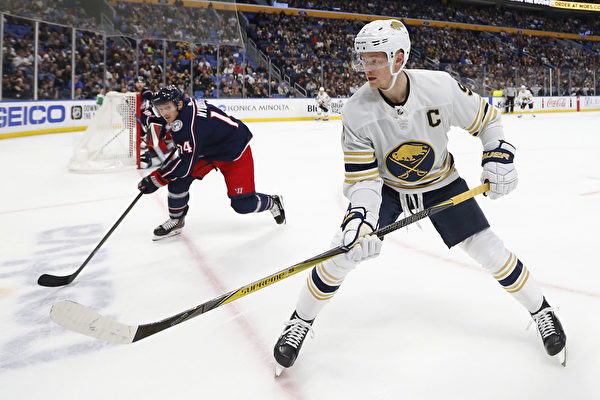 德天空：拜仁看上安德莱赫特17岁中场德卡特